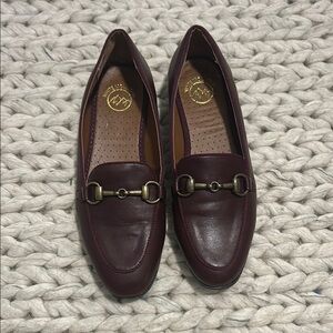 Women's Burgundy Loafers